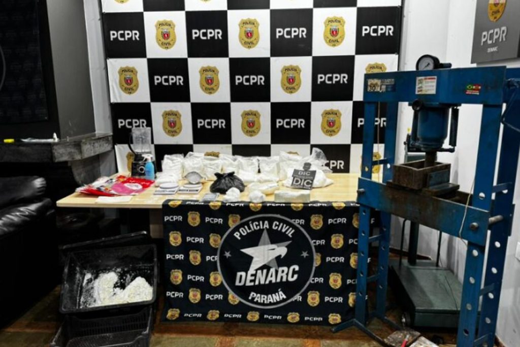 Polícia localiza laboratório de cocaína em operação interestadual policia-localiza-laboratorio-de-cocaina-em-operacao-interestadual